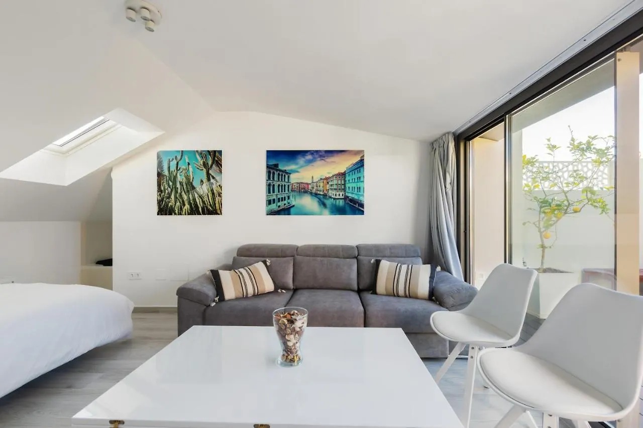 Apartment Minty Stay - La Merced Atico Duplex Malaga