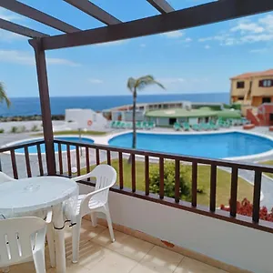 https://lago-azul-57.in-canary-islands.com
