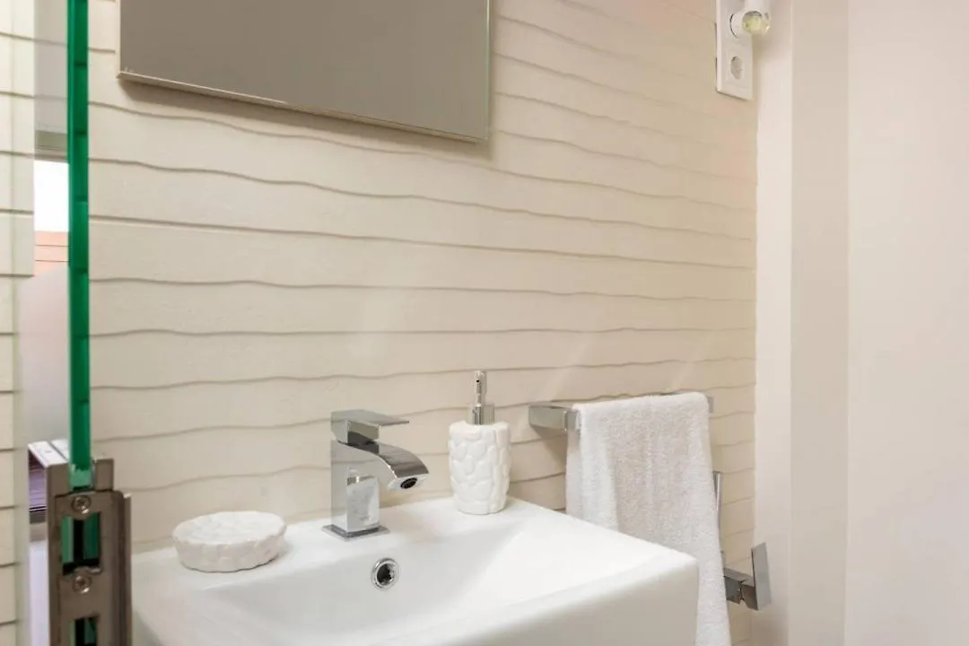 Minty Stay - La Merced Atico Duplex Malaga